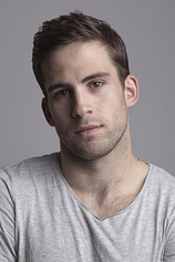 picture of actor Dino Fetscher