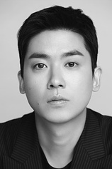 picture of actor Hyun-Chul Cho