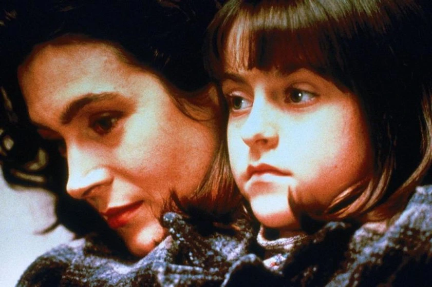 Sean Young y Brighton Hertford en trazos-del-pasado