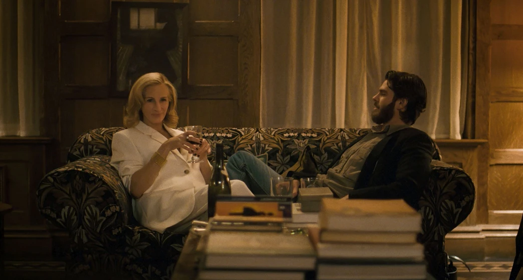 Julia Roberts y Andrew Garfield en caza-de-brujas-2025