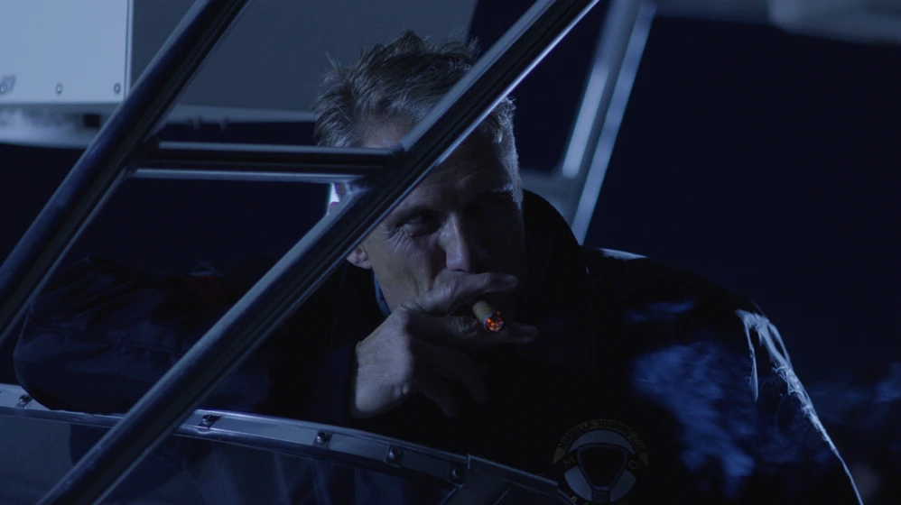 Dolph Lundgren en mandibulas-letales