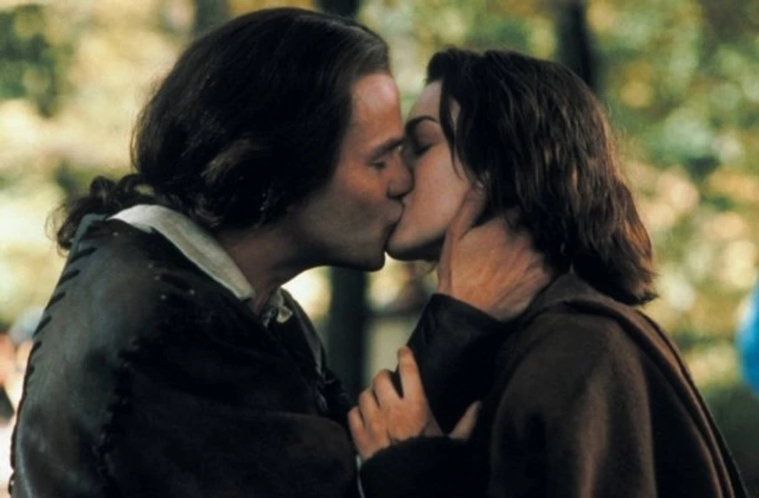 Keira Knightley y Stephen Moyer en la-princesa-de-sherwood