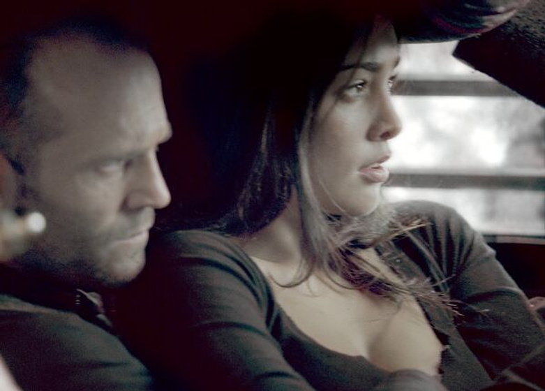 Jason Statham y Natalie Martinez en La Carrera de la Muerte