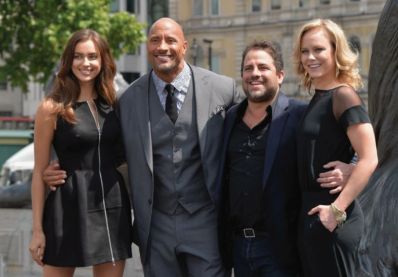 Brett Ratner, Dwayne Johnson, Ingrid Bolsø Berdal y Irina Shayk en Hércules (Premiere en Londres. Julio 2014)
