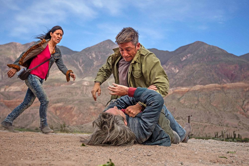 Mónica Lairana, Alfredo Castro y Diego Cremonesi en Karnawal