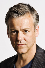 picture of actor Rupert Graves