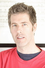 picture of actor Chris Hogan