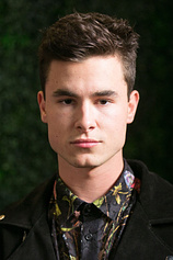 picture of actor Kian Lawley