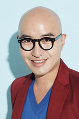 picture of actor Seok-cheon Hong