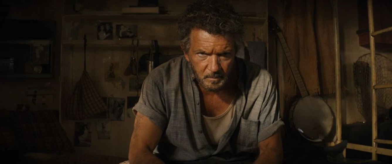 Antonio Banderas en indiana-jones-y-el-dial-del-destino