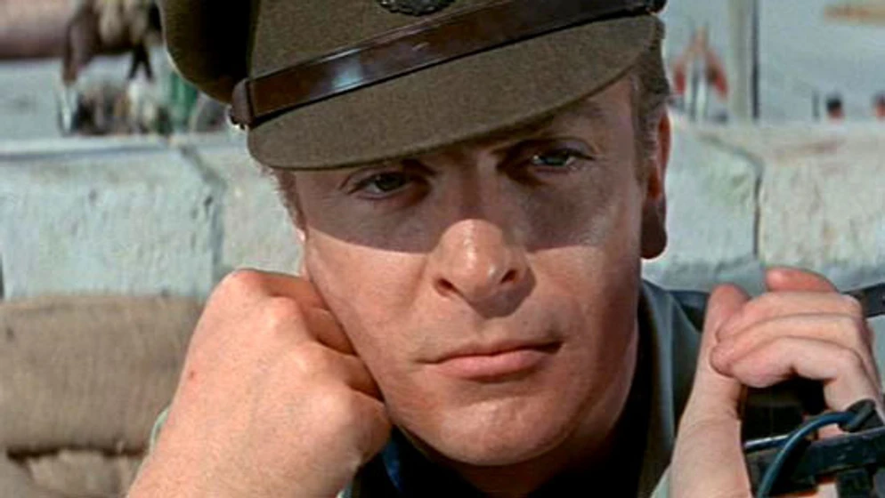 Michael Caine en Mercenarios sin Gloria