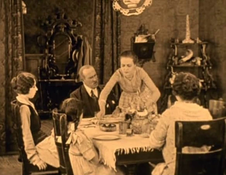 Theodore Roberts, Lois Wilson y Helen Ferguson en miss-lulu-bett