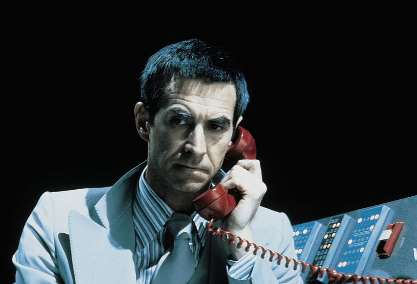 Anthony Perkins en Muertes de Invierno