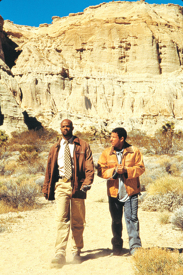Adam Sandler y Damon Wayans en A Prueba de Balas