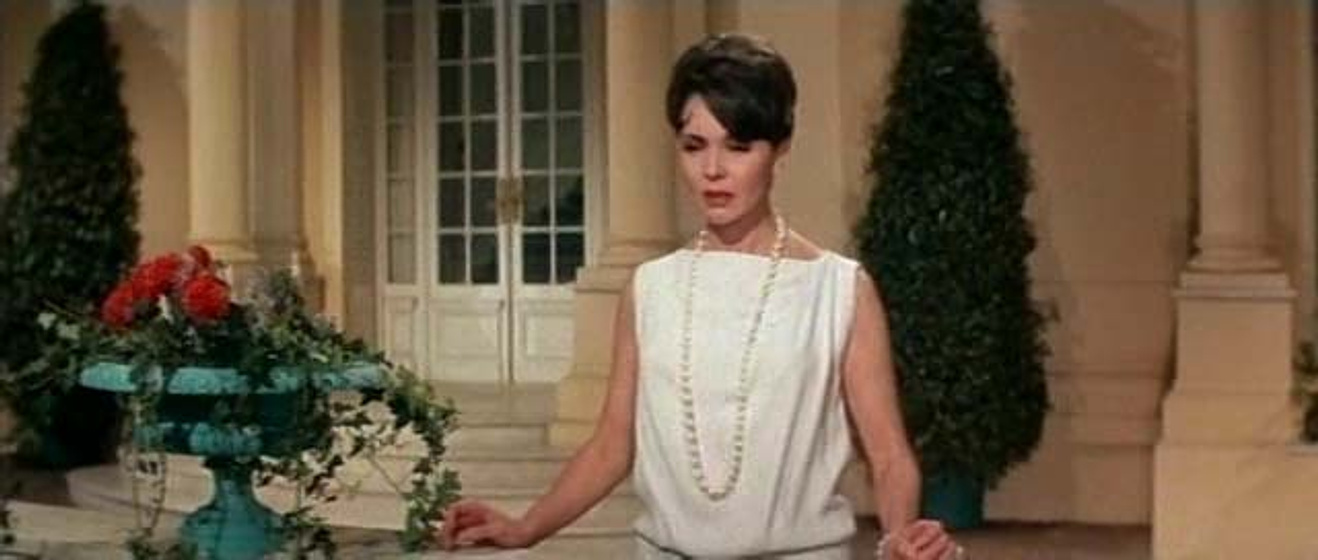 Jennifer Jones en Suave es la Noche
