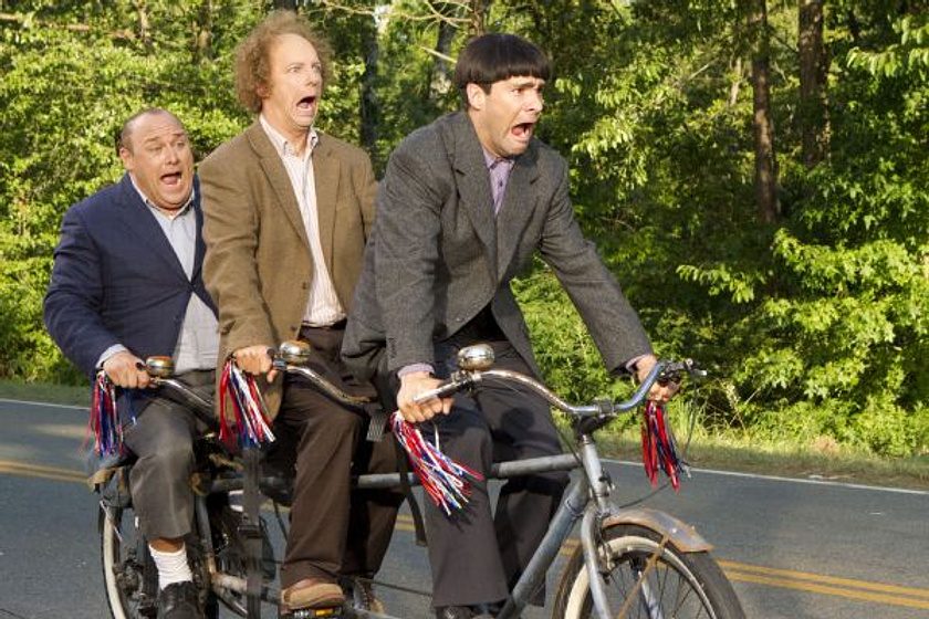 Sean Hayes, Chris Diamantopoulos y Will Sasso en Los Tres Chiflados