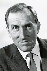 picture of actor Bernard Archard