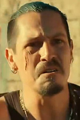 picture of actor Carlos Briones