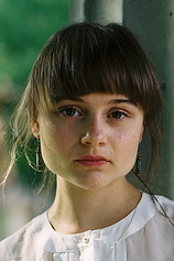picture of actor Lena Urzendowsky