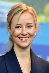 picture of actor Izel Bezuidenhout