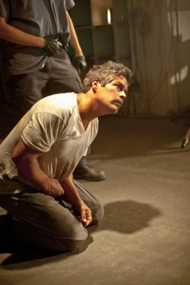 Esai Morales en rescate-millonario