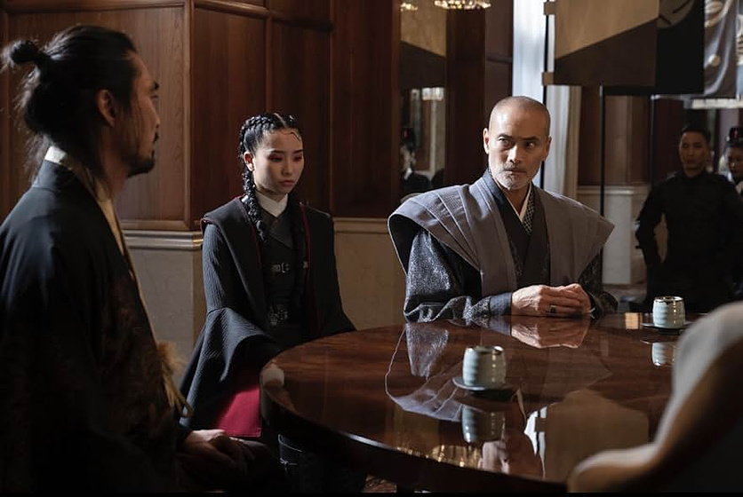 Mark Dacascos, Teresa Ting y Akira Koieyama en La Espada de los 47 Ronin