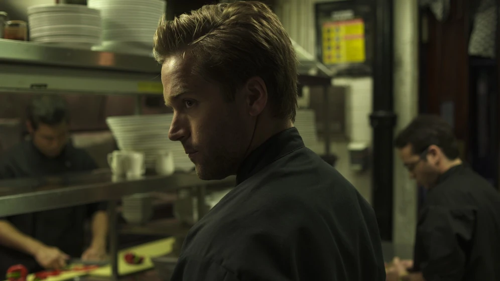 Tyler Hollinger en devoured