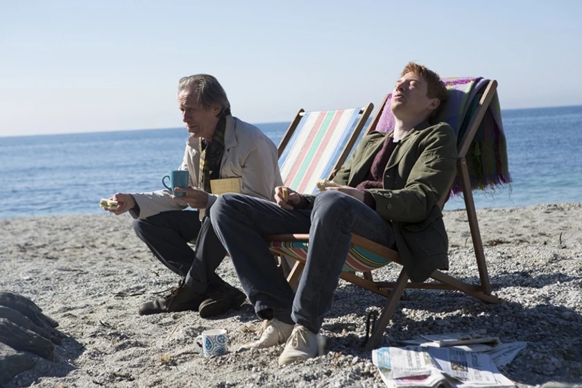 Bill Nighy y Domhnall Gleeson en Una Cuestión de Tiempo