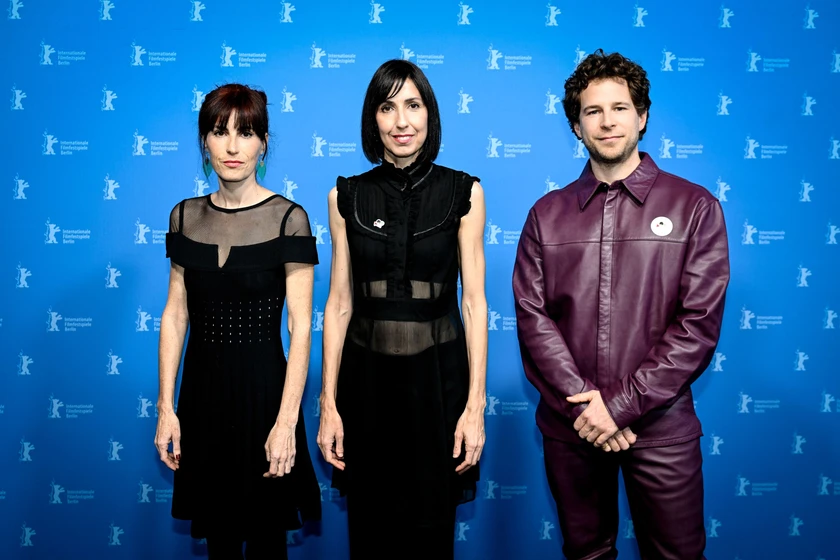 Álvaro Cervantes, Eva Libertad y Miriam Garlo en sorda (Berlinale. Febrero 2025)