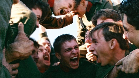 image of Cannes 2026: Día 11: Coward, la pasión bajo control