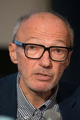 photo of person Maciej Karpinski