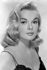 photo of person Leslie Parrish