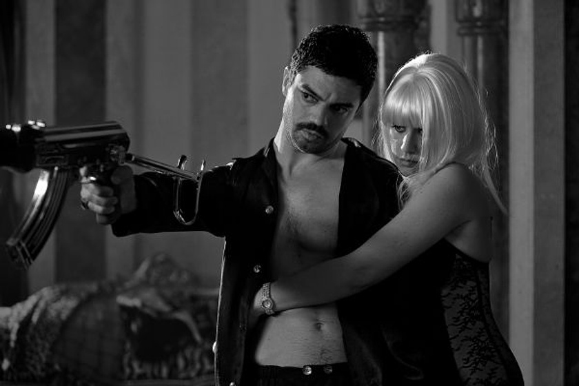 Ludivine Sagnier y Dominic Cooper en El Doble del diablo