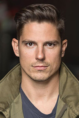 photo of person Sean Faris