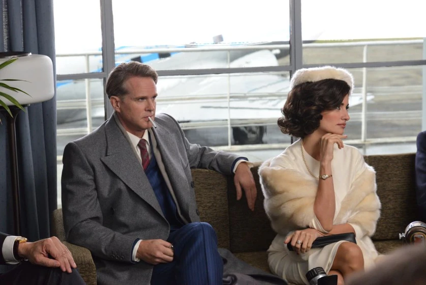 Penélope Cruz y Cary Elwes en la-reina-de-espana