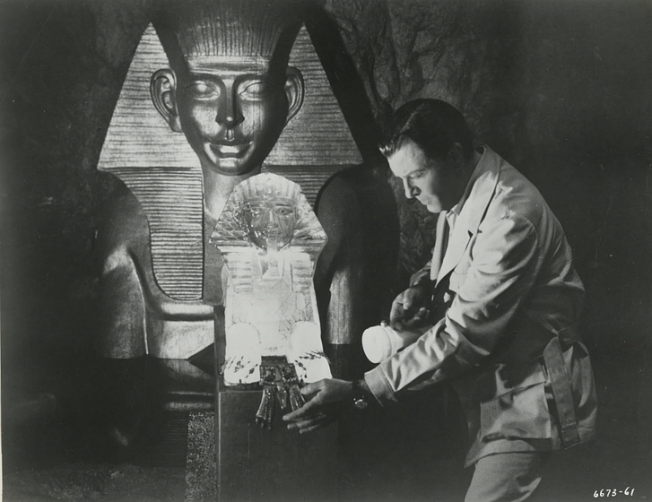 Robert Taylor [I] en La Esfinge de Cristal