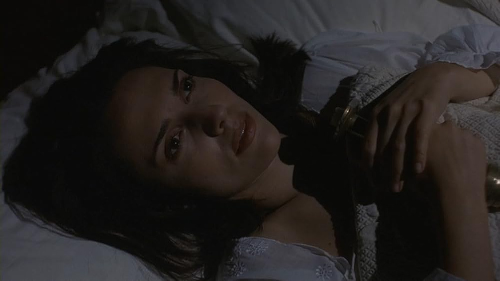 Ashley Laurence en warlock-iii-el-final-de-la-inocencia