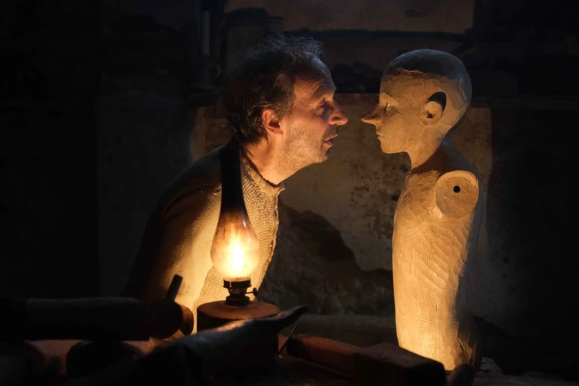 Roberto Benigni en pinocho-2019