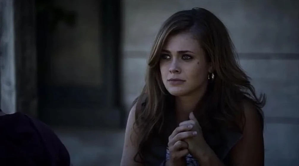 Melissa Roxburgh en leprechaun-el-origen