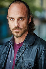 picture of actor Phillip DeVona