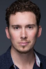picture of actor Kellen Boyle
