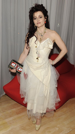 Helena Bonham Carter en Alicia en el País de las Maravillas (Premiere en Londres. Febrero 2010)