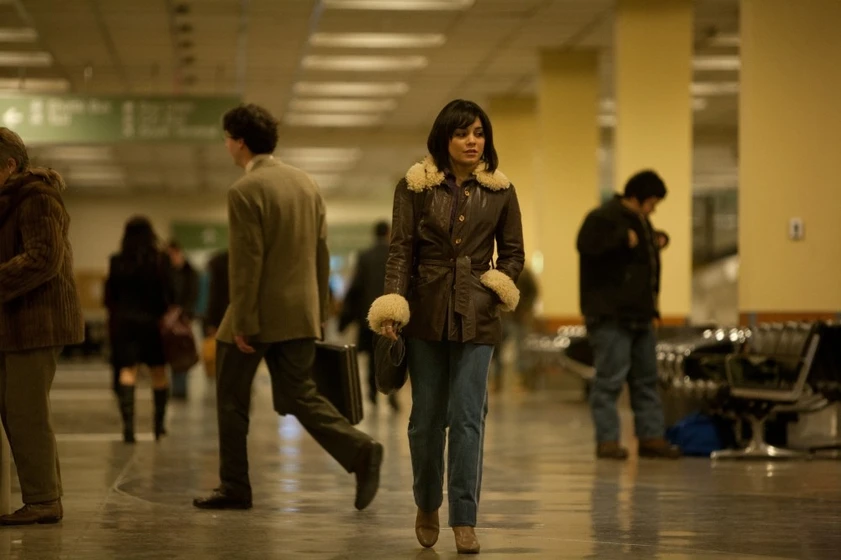 Vanessa Hudgens en caza-al-asesino