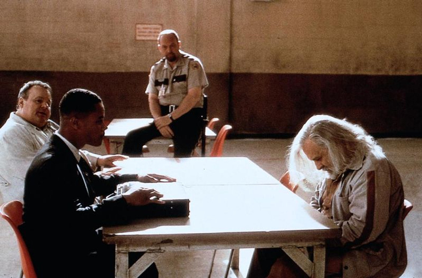 Anthony Hopkins, Cuba Gooding Jr., George Dzundza y John Ashton en Instinto