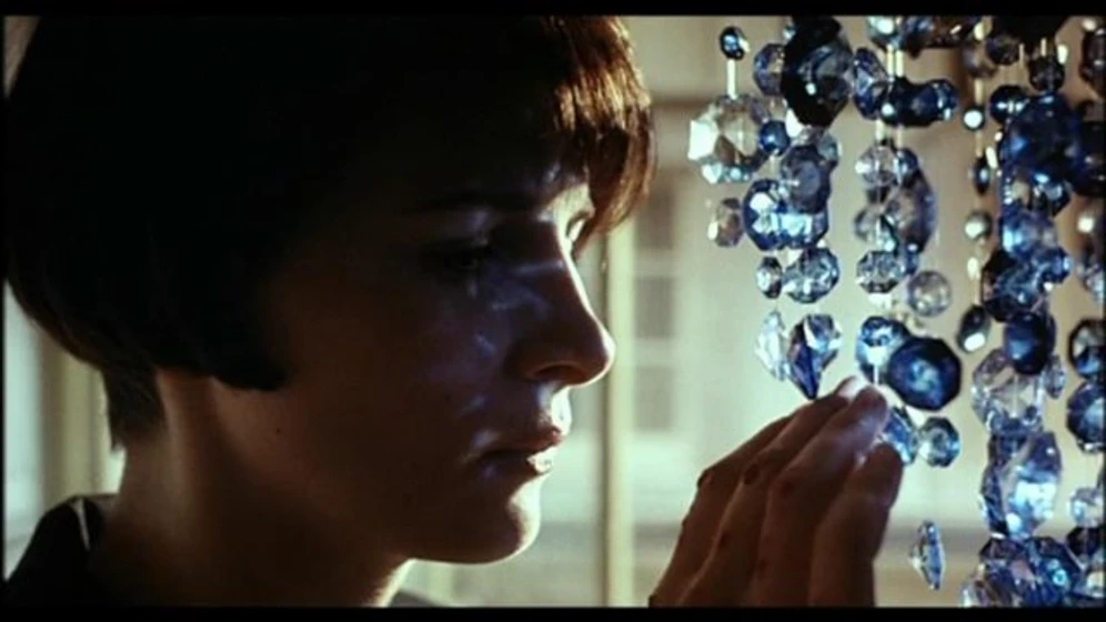 Juliette Binoche en tres-colores-azul