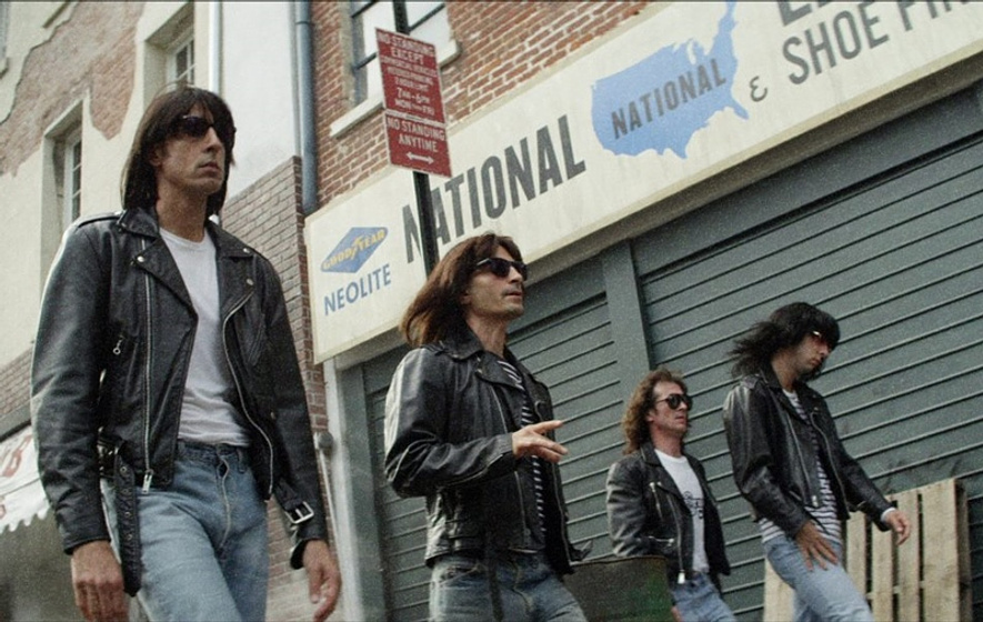 Steven Schub, Joel David Moore y Julian Acosta en CBGB