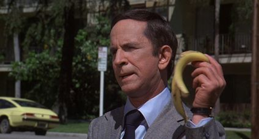 Don Adams en El Disparatado Super Agente 86