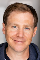 picture of actor Joe Hartzler