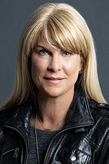 photo of person Kate Harrison