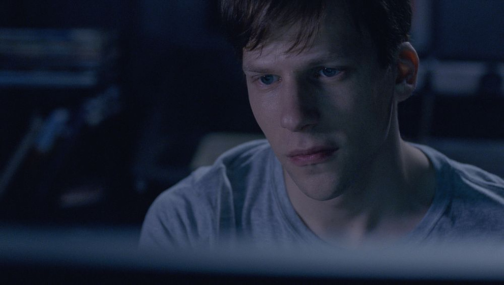 Jesse Eisenberg en El Amor es más fuerte que las Bombas